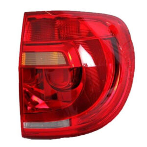 Faro Volkswagen Fox Trasero 2010/2014 Alternativo