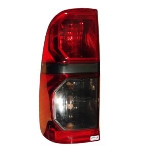 Faro Toyota Hilux Trasero Fume 2012/2015 Alternativo